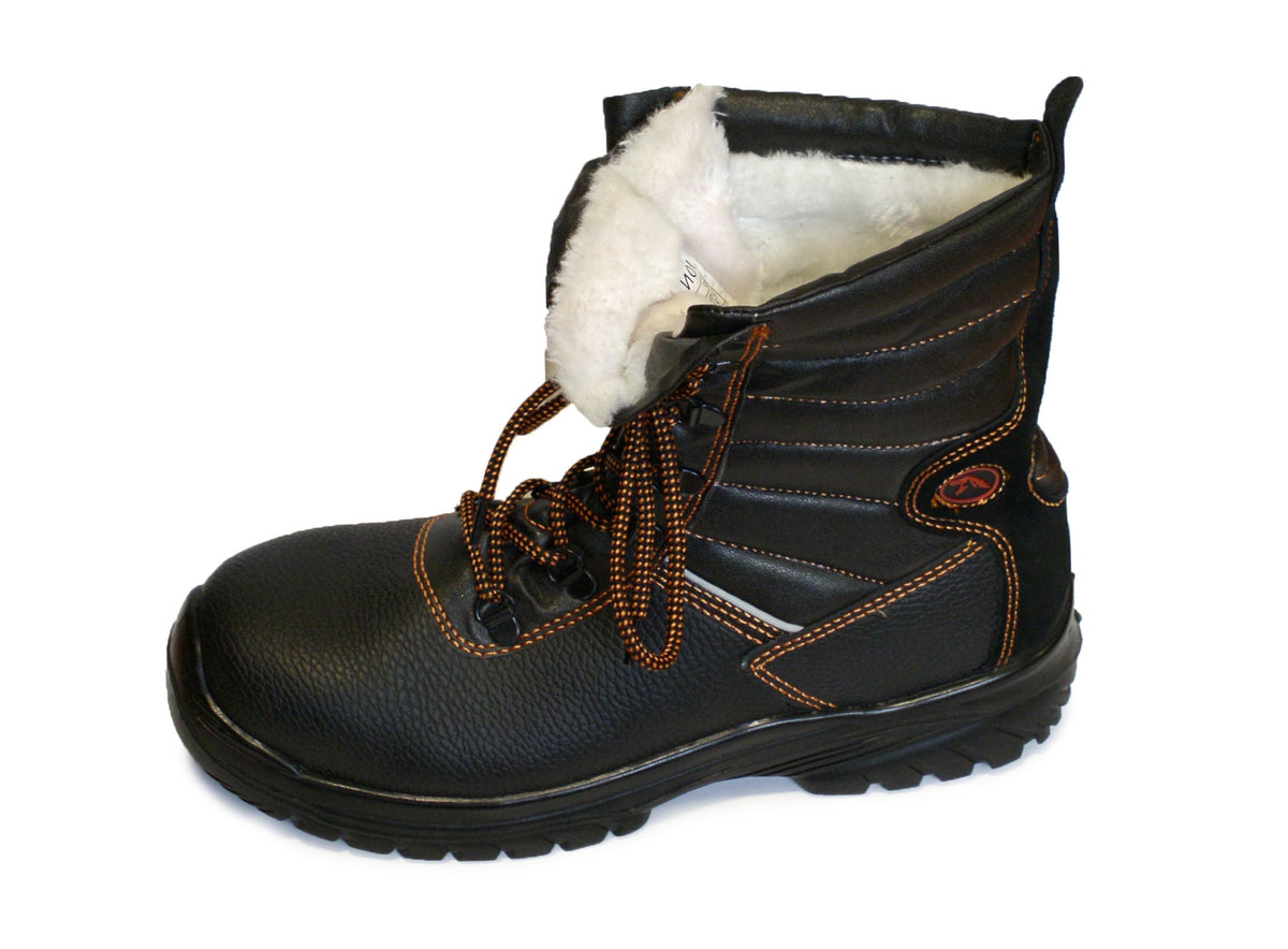 S3 winter work boots with steel toe cap