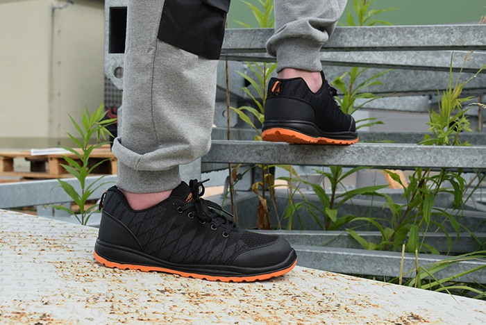 BTEX SB work shoes with orange sole